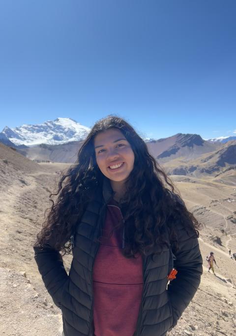 Juliana in front of the mountains